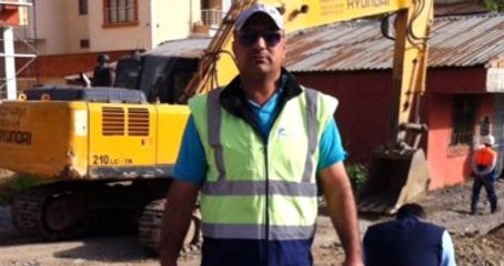 Tankın Önüne Siper Olan Kepçe Operatörü Vurularak Şehit Edildi