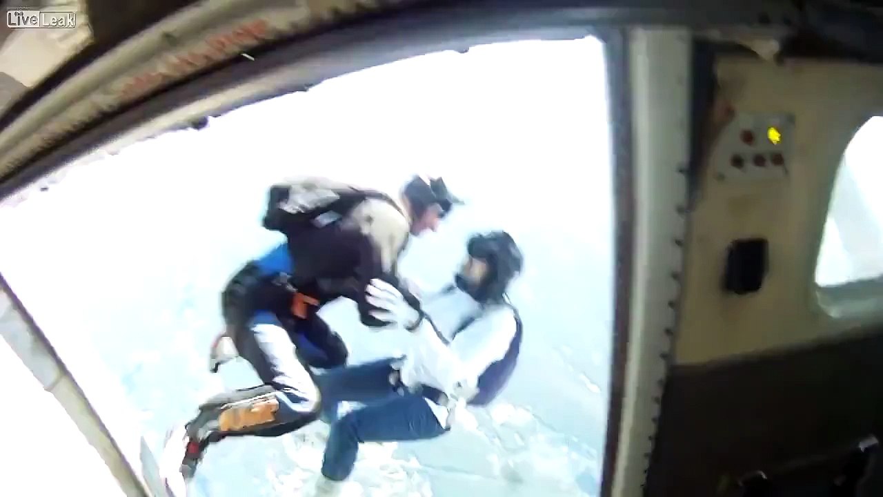 Accident saut en parachute, chute libre 5 Avril 2013