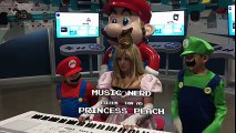 Princess Peach Plays Super Mario Bros. (Piano Cover) - YouTube
