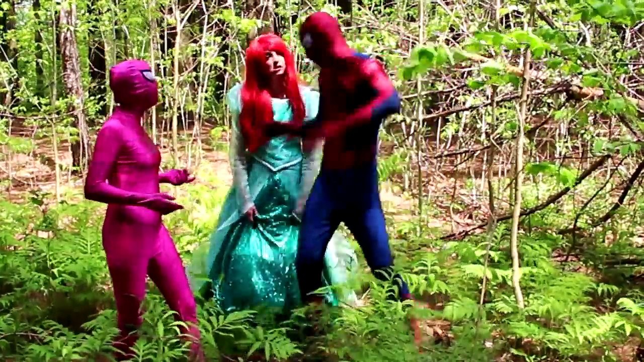 Spiderman & Pink Spidergirl Save Ariel - Frozen Elsa & Anna, Batman, Maleficent & Giant Candy