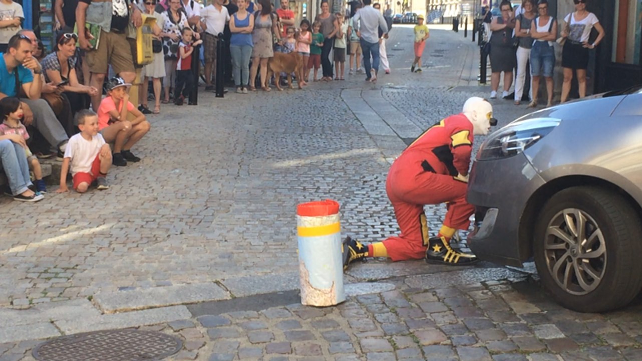 Un clown déjanté aux Échappées belles