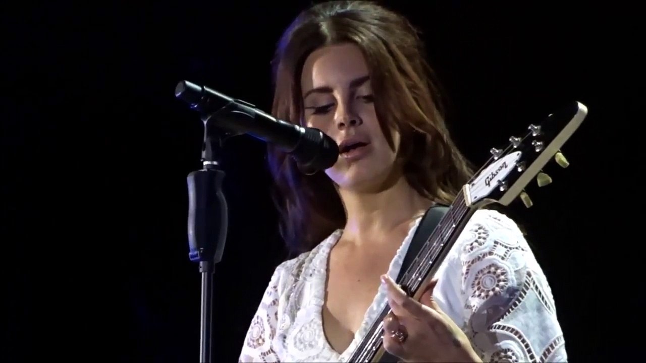 Lana Del Rey - Yayo (Park Live, Moscow, July 10, 2016)