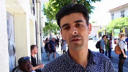 وزير الداخلية الفرنسي برنار كازنوف منفذ هجوم نيس "حديث التطرف"