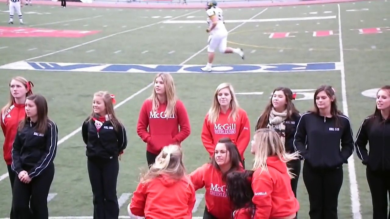 College Cheerleaders, McGill Redmen, Fuji HS10, Montreal, 2 October 2010 (11)