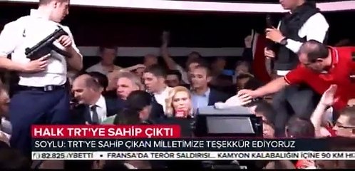 Darbe bildirisi okutulan TRT spikeri o anları anlattı
