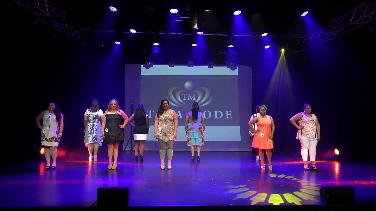 Miss Ronde Réunion 2016 - 03 Passagage Tenue de ville