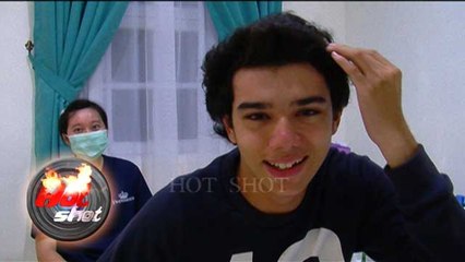 Break Syuting, Jeff Smith Lakukan Perawatan Wajah dan Motor Kesayangan - Hot Shot 17 Juli 2016