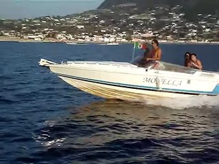 Monella Ischia spettacolare evoluzione su barca primtist 23