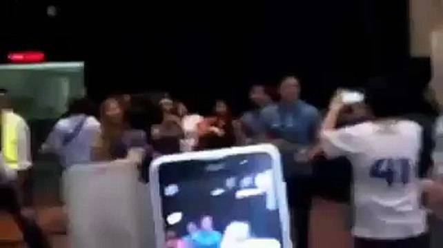 Alden Richards surprised the fans inside the cinema!