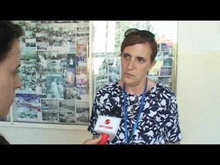 Lajme - Mbahet testi i dytë i maturës