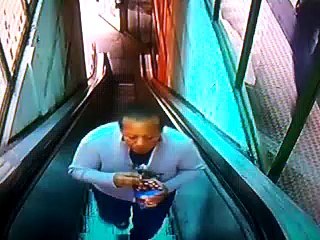 Henrique e Juliano "PEGADINHA DA PIPOCA PARA OS FÃS"com Luciano Huck