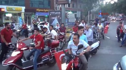 Adıyaman?da 70 Bin Kişi Meydanda Sabahladı