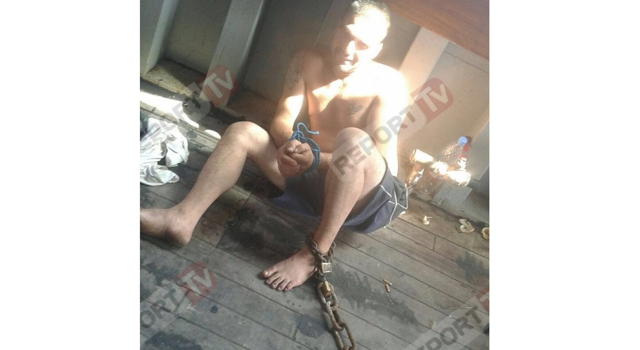 Report TV - Durrës, egjiptiani merr peng anijen, Policia: Kërkon 70 mijë €