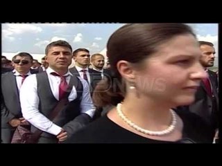 Përfundon ëndrra Euro 2016 - Kuqezinjtë priten me nderime në aeroport, nisen drejt Tiranës