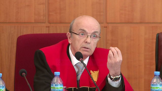 Edhe ‘pronat’ tek Venecia, Kushtetuesja kërkon këshillim - Top Channel Albania - News - Lajme