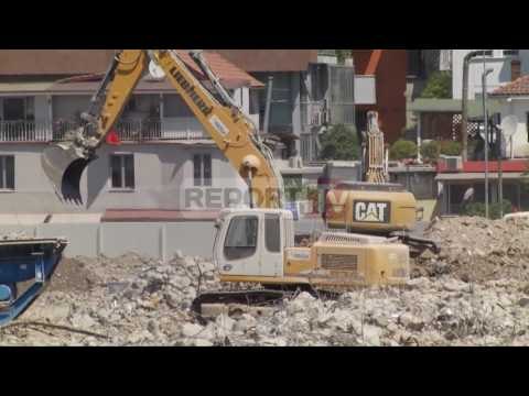 Report TV - Punimet në stadiumin ''Qemal Stafa'' dëmtohet linja e internetit