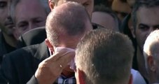 Erdoğan Yakın Arkadaşının Cenazesinde Hıçkıra Hıçkıra Ağladı