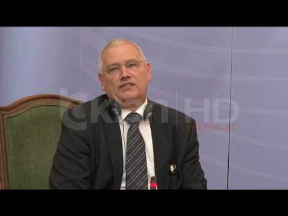 SI DO TE KRYHET PROCESI I VETING-UT