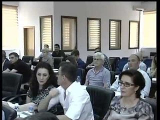 Lajme - Miratimi i statutit të Teatrit të Gjakovës