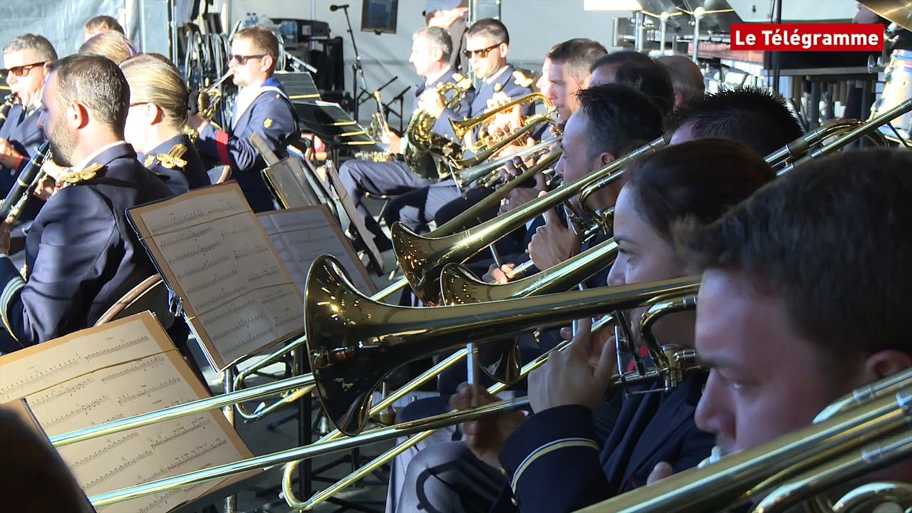 Brest 2016. Concert des équipages de la flotte