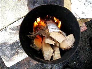 Rocket Stove Ideas 27 - Box and Pipes Stove