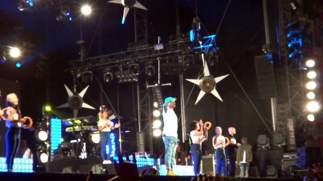 Attentat de Nice : l'hommage de Pharrell Williams sur la scène des Vieilles Charrues