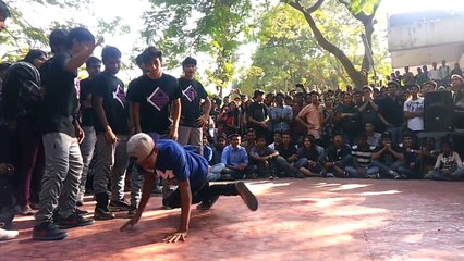 mood indigo 2013 street dance round 2 (1st battle)