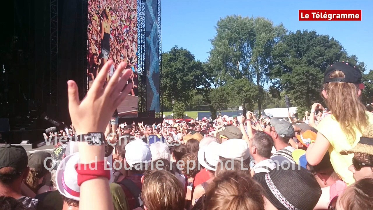 Vieilles Charrues. Quand Louane reprend Lennon