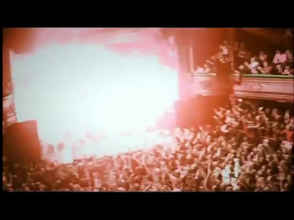 Johnny Hallyday Je suis né dans la rue (Cigale 2006)