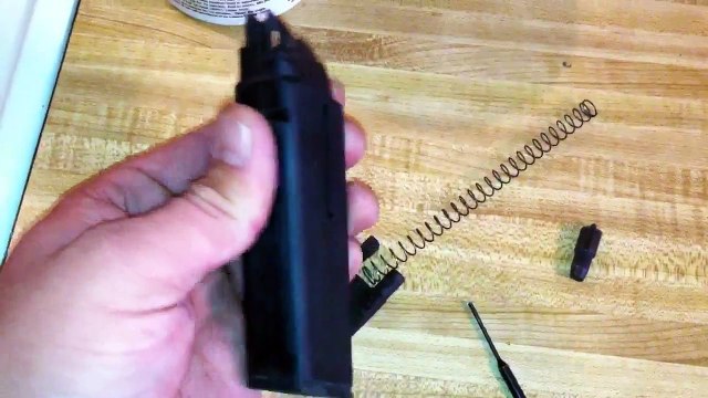 Advantage Arms Glock .22 LR Conversion Kit- Magazine Disassembly/Reassembly