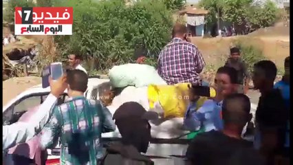 بالفيديو..على طريقة "النمر والأنثى".. أمن أسوان يداهم قرية الضما للقبض على عصابة تخزين المخدرات بأشجار النخيل