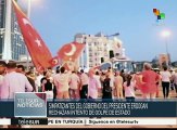Miles de turcos defienden la democracia y repudian golpe de Estado