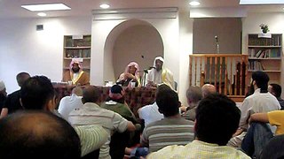 زيارة الشيخ سليمان الجبيلان للنادي السعودي في كاردف 28-3