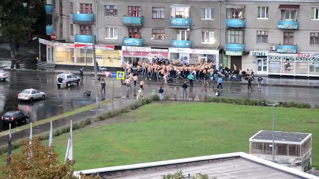 Месиво фанатов Харьков 15,09,2013 Металлист, Динамо Киев