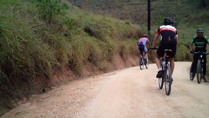 Mountain bike, trilhas, Taubaté, pedalandos com as bikes,  Soul SL 129 e Carbon UD, SL 929, com os amigos e família, 38 km, 2016, (21)