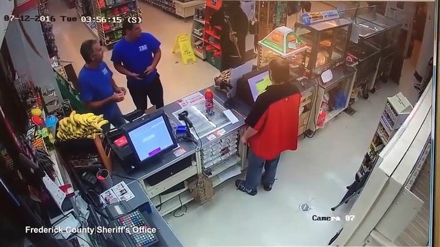7-Eleven clerk disarms shotgun-wielding man