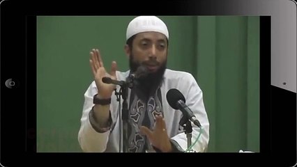 Ustadz Khalid Basalamah - mendengar kajian dari video Vs majelis ta'lim