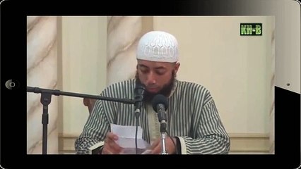 Ustadz Khalid Basalamah - Membangkitkan Gairah Pasutri dengan Video Porno