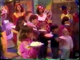 Welcome Freshmen - Season 2 - Episode 2 - Conformity