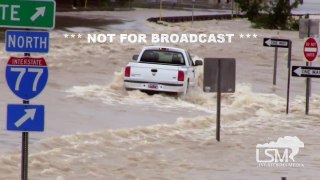10/4/15 Columbia, SC; I-77 Pickup Swept Away in Flood *Brett Adair HD*