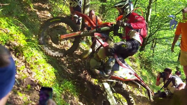 Enduro Legend Graham Jarvis Charges to the Front | Romaniacs Offroad Day 2 Highlights