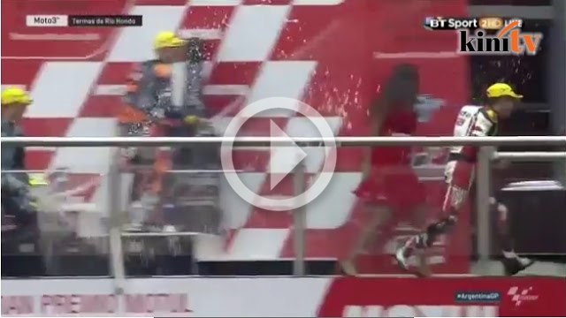 Video: Menang lagi, Khairul Idham lari lagi dari arak