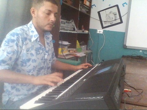 اول مرة لعبد الحليم حافظ /توزيع جديد سامح فكرى