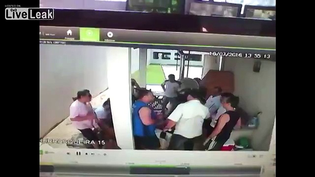 Un barbecue tourne au drame après la rupture d'une cuve de traitement des eaux
