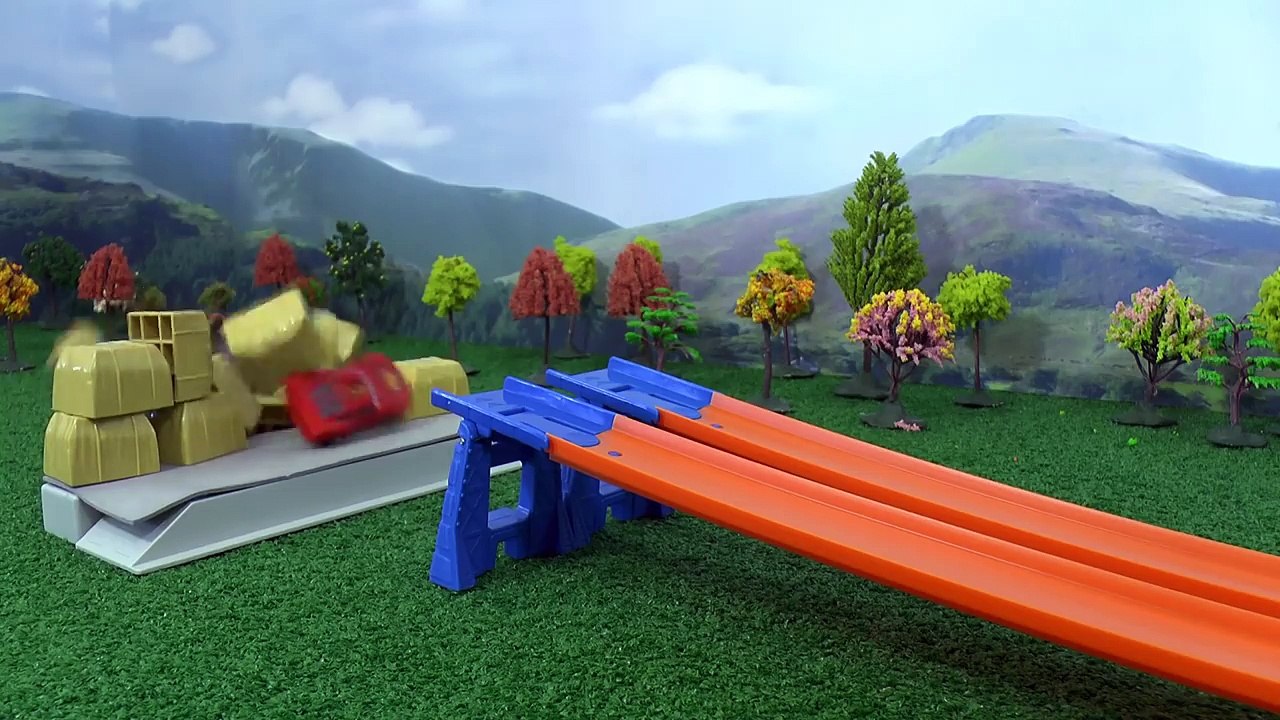 Disney Cars Toys Fun with Frank and Superheroes Captain America Iron Man and Thomas and Friends_21