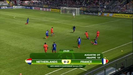 Download Video: Foot - Euro - U19 - Bleus : Le but d'Augustin contre les Pays-Bas