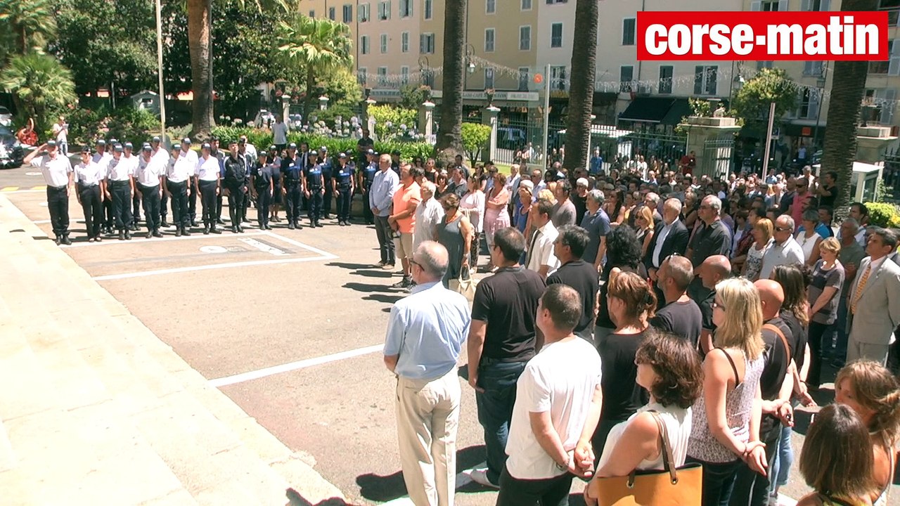 Attentat de Nice : minute de silence à la préfecture de Corse