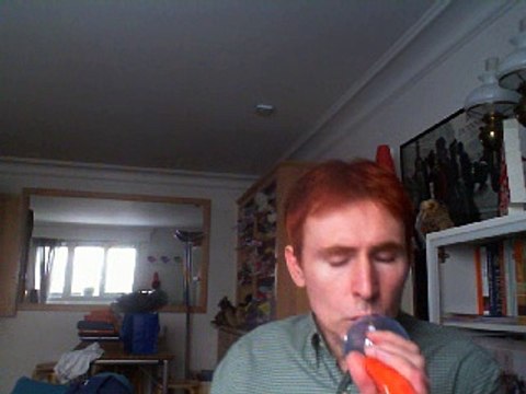 Wiwi égratigne keep them coming de Wayne Wonder