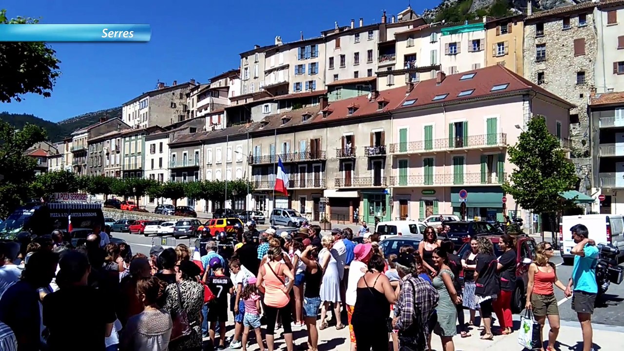 Attentat de Nice: revivez la minute de Silence à Serres en vidéo