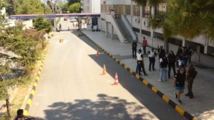 Donanma Komutanlığı'nda Operasyon! Polis Üsse Girdi